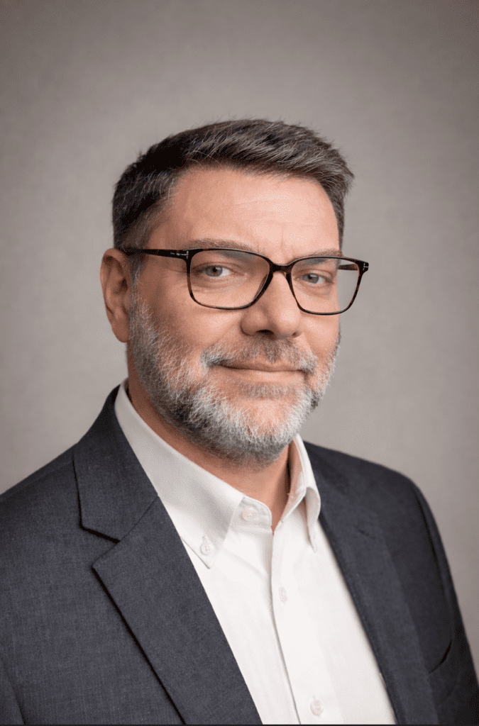 Andreas Tsouchlaris Headshot