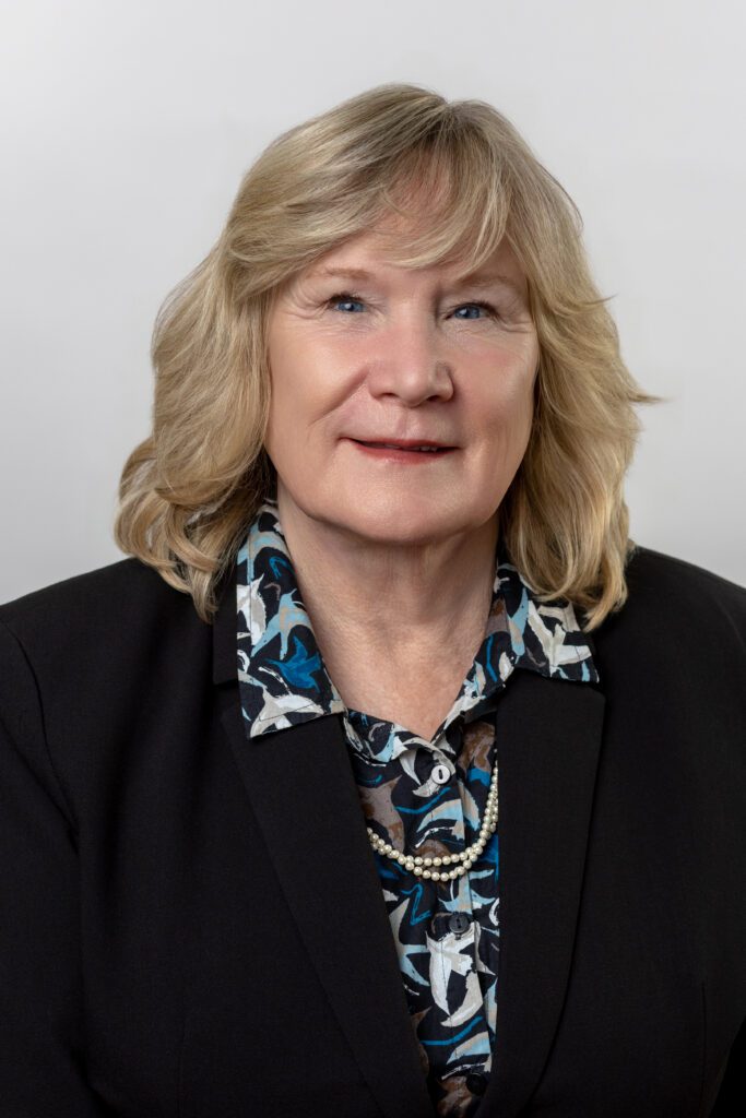 Lea Ann Christenson Headshot