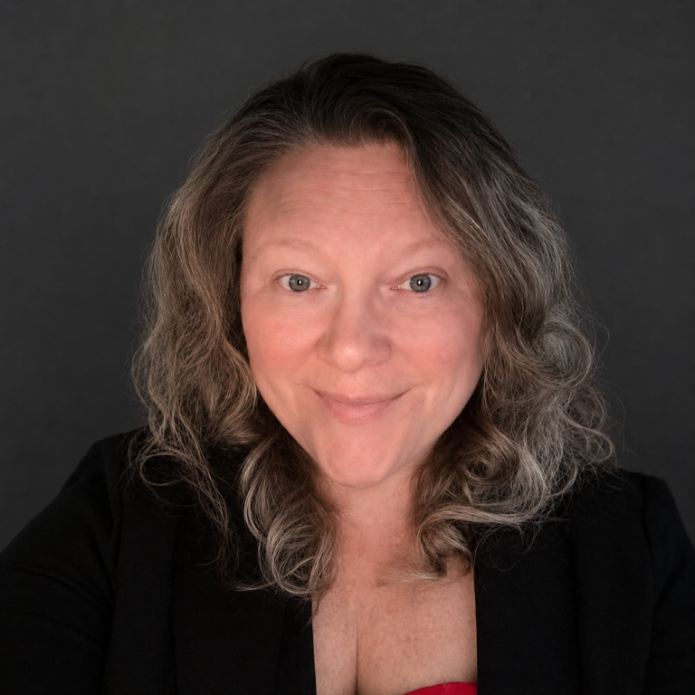 Amanda McBride headshot