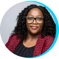 Deborah Kariuki headshot